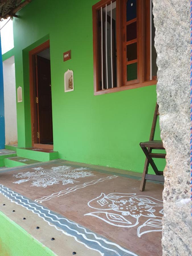 Tanjore Home Stay Tandzsávúr Kültér fotó