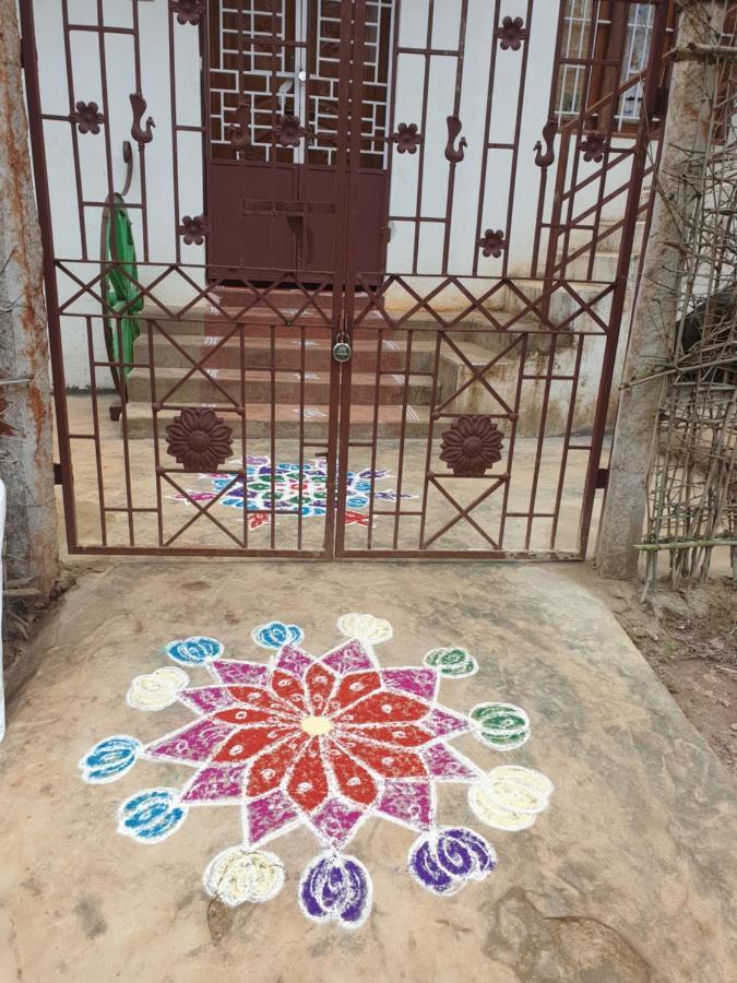 Tanjore Home Stay Tandzsávúr Kültér fotó
