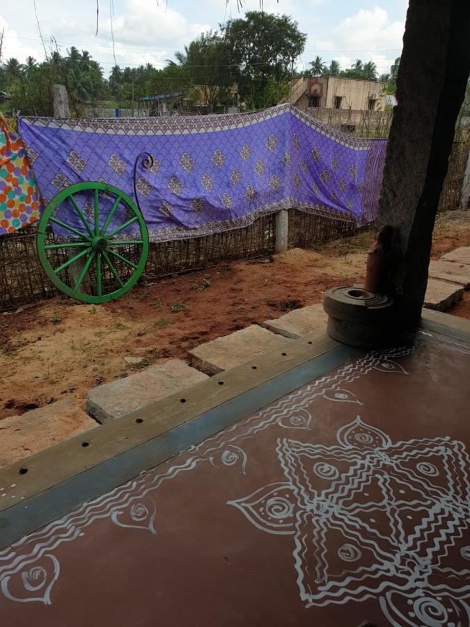 Tanjore Home Stay Tandzsávúr Kültér fotó